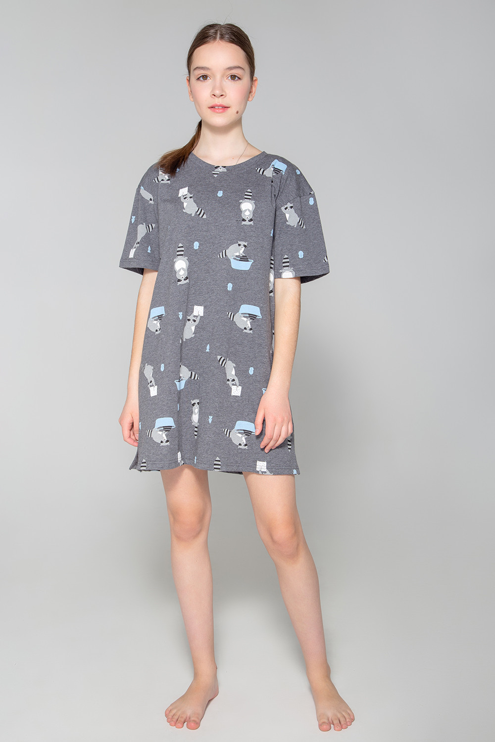 картинка Сорочка для девочки КБ 1174 серый меланж, енот-полоскун от магазина детских товаров ALiSa