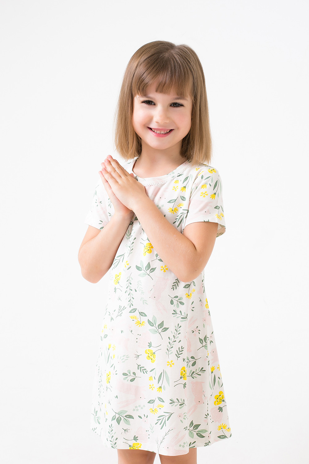 картинка Сорочка для девочки Crockid К 1154 зайчики в цветах на белой лилии от магазина детских товаров ALiSa