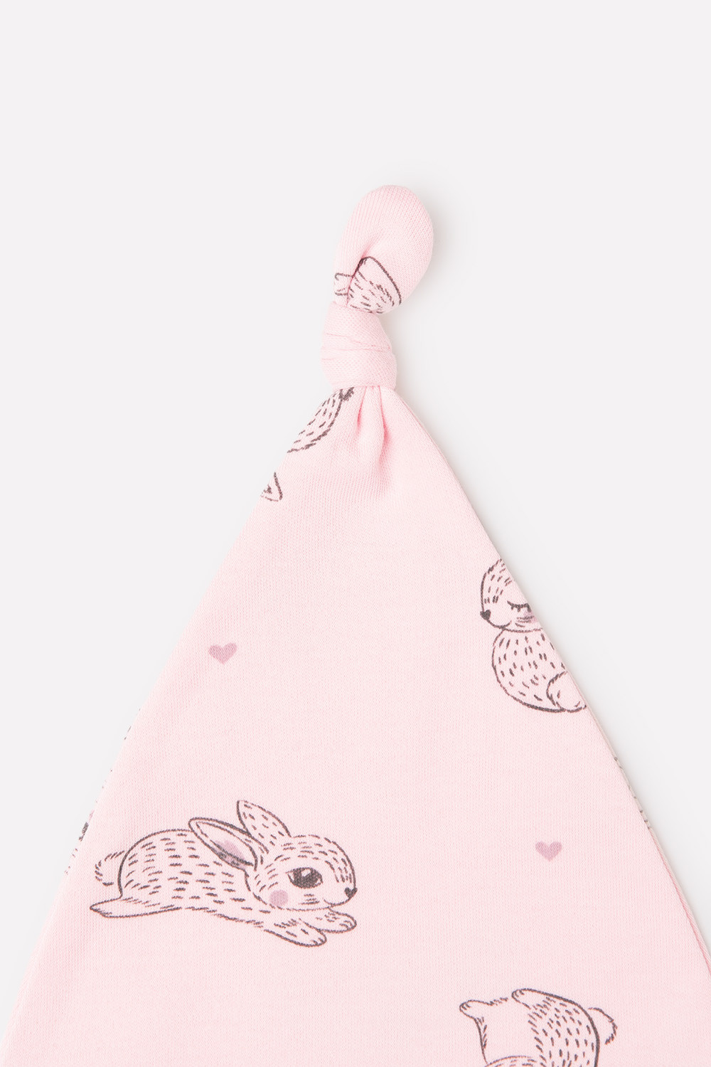 картинка Шапка для девочки Crockid К 8036 зайчики и сердечки на светло-розовом от магазина детских товаров ALiSa