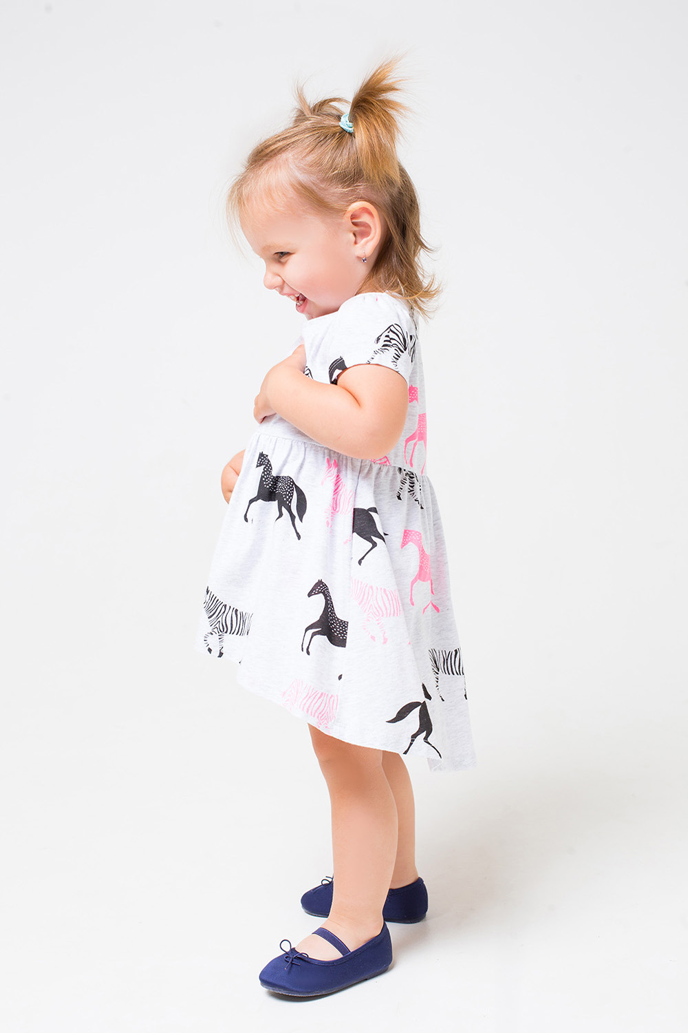 картинка Платье для девочки Crockid КР 5608 светло-серый меланж, лошадки к233 от магазина детских товаров ALiSa