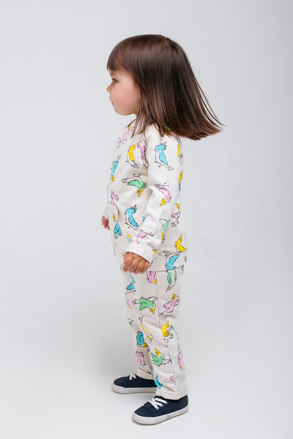 картинка Брюки для девочки Crockid КР 400339 светло-бежевый меланж, цветные какаду к327 от магазина детских товаров ALiSa